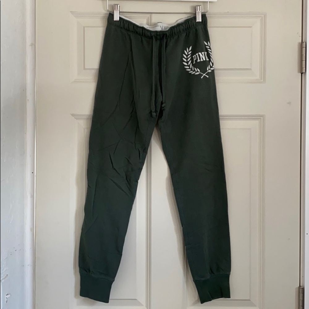 Victoria’s Secret Pink jogger